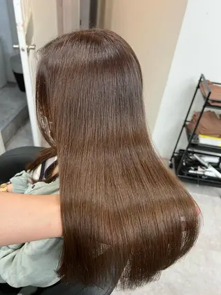 セミロング カラー 前髪カット無料🎉 髪質改善✨影山湧市のヘアスタイル