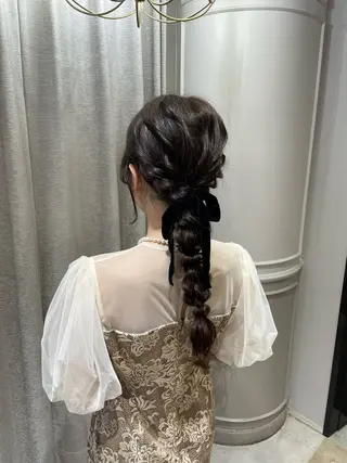 セミロング ヘアアレンジ ayano / 透明感・くすみカラーのヘアスタイル