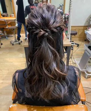 ヘアアレンジ 大谷 茉のヘアスタイル