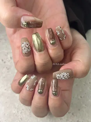 ネイル AURA nailartのネイルデザイン