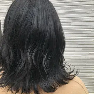 ミディアム カラー hisano / ハイトーン・透明感のヘアスタイル