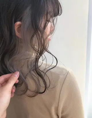 ミディアム カラー 艶カラー×似合わせ カットshihomiのヘアスタイル
