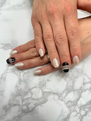 ネイル éclat-nail salon-所属・松本 ゆみかのネイルデザイン