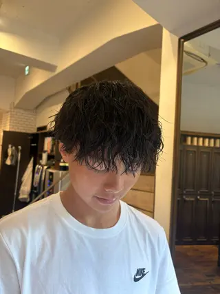 パーマ メンズ noa 似合わせ︰ 透明感︰韓国風のヘアスタイル