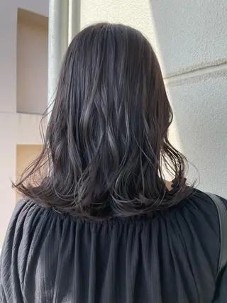 ミディアム カラー 透けるカラー💐 maeのヘアスタイル