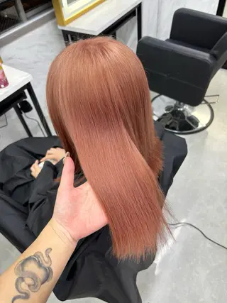 ミディアム カラー Ria OSAKA所属・Assistant MOEのヘアスタイル