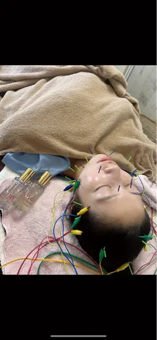 美容鍼灸サロン mahoroba院長のエステ・リラクイメージ