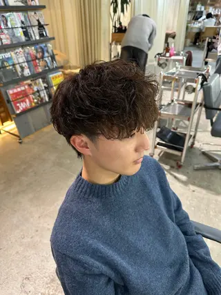 パーマ メンズ 溜 一太のヘアスタイル
