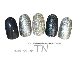 ネイル 矢川 まどかのネイルデザイン