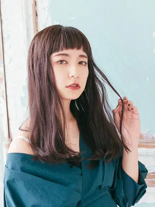 セミロング SHINY シャイニー千住大橋のヘアスタイル