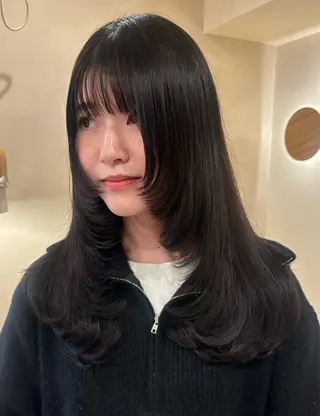 セミロング カラー 暖色/ミルクティー/ レイヤー/yuriaのヘアスタイル