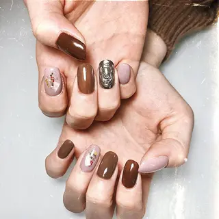 ネイル 【骨格診断📝 最強似合わせ眉✨】のエステ・リラクイメージ