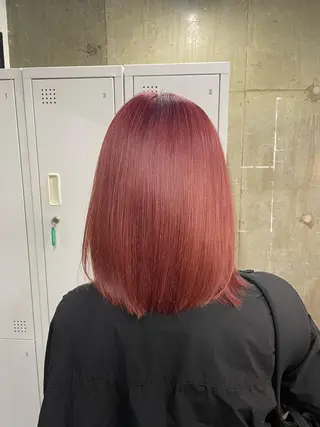 ミディアム 五屋 美咲のヘアスタイル