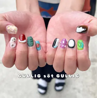 ネイル GULLIG söt GULLIGのネイルデザイン