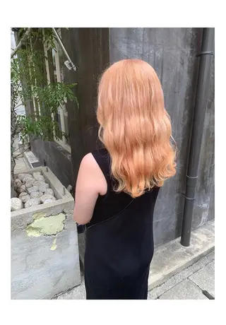 ロング カラー 💖kellys green💖のヘアスタイル