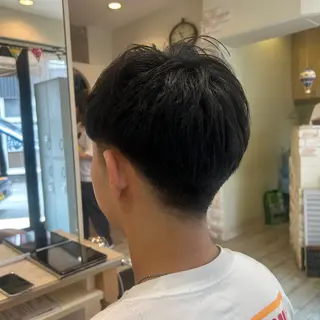 メンズ ブリーチなしカラー 野々花🩰のヘアスタイル