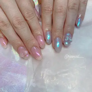 ネイル 𝘙𝘪𝘰𝘯𝘢 ...🕯🤍のネイルデザイン