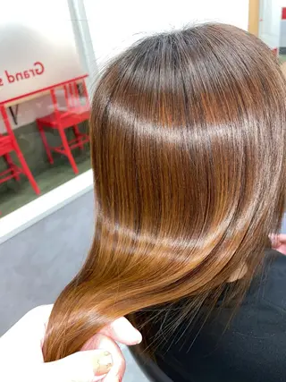 セミロング MAQUM所属・✂️艶髪師 MAHO✂️のヘアスタイル