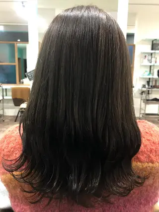 ミディアム カラー きらく あやののヘアスタイル