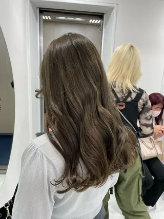 ロング 💍大人デザイン /ハイトーン♡リクトのヘアスタイル