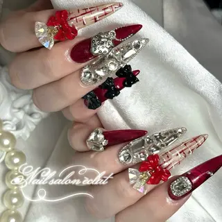 ネイル éclat ⸝꙳.⋆ 栄｜久屋大通のネイルデザイン