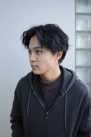 ミディアム カラー メンズ piilo /佐田國 友真のヘアスタイル