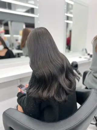 セミロング カラー ヘアアレンジ 🫧暗髪/ハイトーン 🫧RYUTA🫧のヘアスタイル