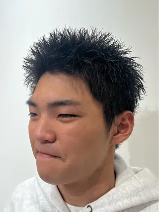 ショート メンズ 【店長】メンズ職人 短髪　ハイトーン🔥のヘアスタイル