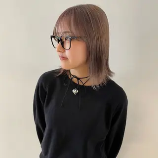 ミディアム nonoka オリーブ/グレージュのヘアスタイル