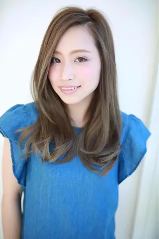ロング カラー ✖️リーアキト LEEAKITO✖️のヘアスタイル