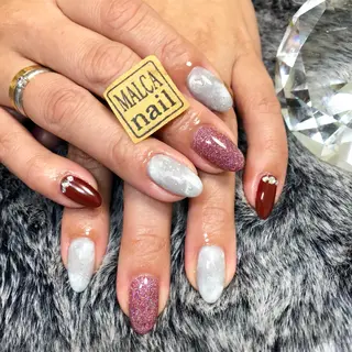 ショート カラー パーマ ヘアアレンジ キッズ ネイル マツエク・マツパ MALCAnail(マルカネイル)所属・荒木 莉奈のネイルデザイン