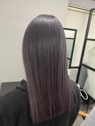 ロング カラー N° aria 三軒茶屋のヘアスタイル