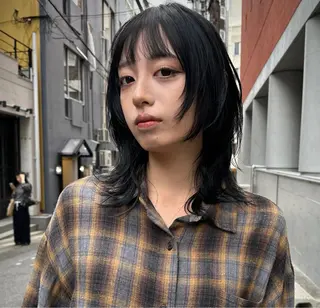 ミディアム カラー mellow所属・顔周りデザイン/ ハイトーン/多田悠馬のヘアスタイル