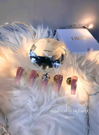 ネイル nail×eyebrow salon infinity所属・INFINITY SERAのネイルデザイン