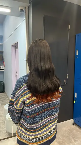 ロング カラー white.梅田所属・White梅田  ／ COCOのヘアスタイル