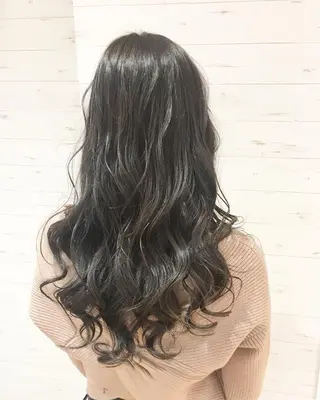 セミロング カラー ✨艶髪✨透明感✨ 山内大樹のヘアスタイル