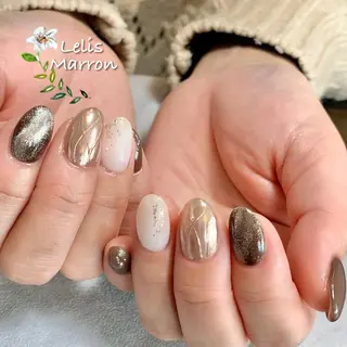 ネイル Lelis Marron所属・岸 侑李のネイルデザイン