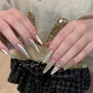 ネイル Luna Glade Nail Salon所属・Luna Gladeのネイルデザイン