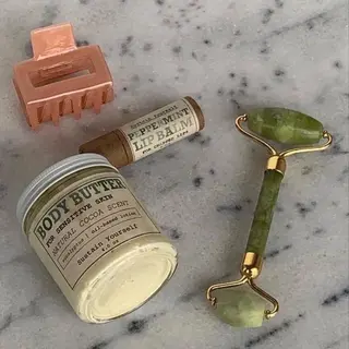 カワイイ保証🤍🪄 Mihoshiの眉毛・アイブロウイメージ