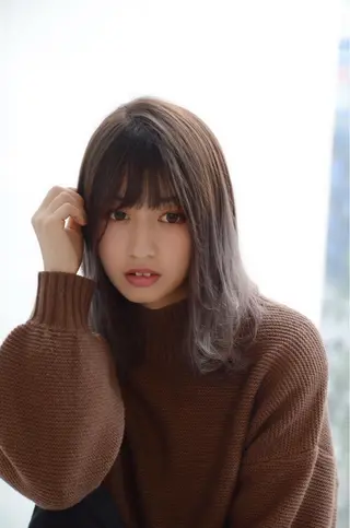 ミディアム EIGHT 船橋のヘアスタイル