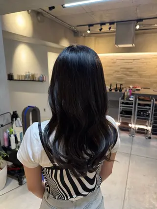 ロング LENORA所属・谷 優梨のヘアスタイル
