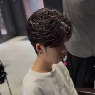 ミディアム パーマ センターパート支持率 No.1【心斎橋】のヘアスタイル