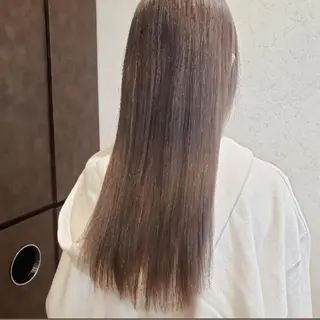 ロング カラー RAY+beauty 安藤優樹のヘアスタイル