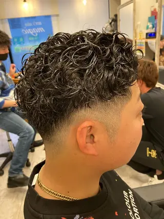 パーマ メンズ メンズ特化/パーマ/ フェードWATARUのヘアスタイル