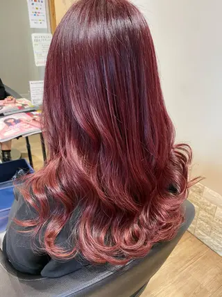 カラー 早川 真幸のヘアスタイル