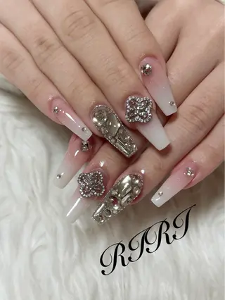 ネイル riri オーナーのネイルデザイン