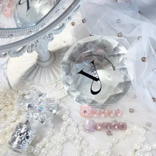 ネイル Yudia🦋 azuのネイルデザイン