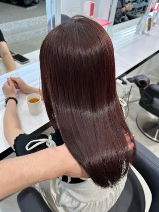 セミロング 透明感・トレンドヘア 🫧SENDAI🫧のヘアスタイル