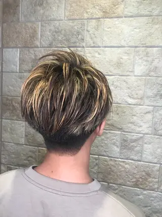 ショート カラー メンズ SEA BELLE YASUのヘアスタイル