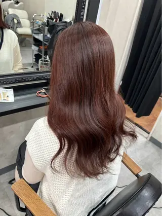 カラー 安田 愛琉のヘアスタイル